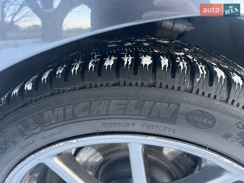 Седан Tesla Model 3 2020 в Радомышле фото 23 Седан Tesla Model 3 2020 в Радомышле