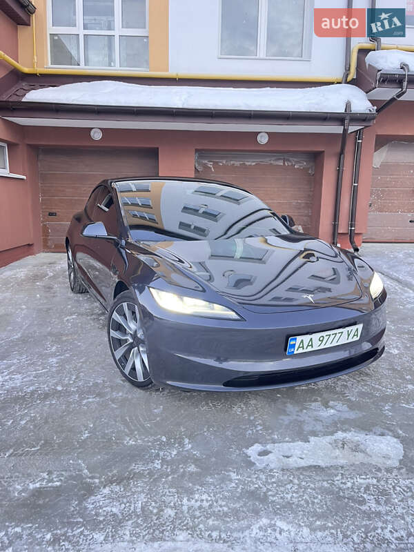 Седан Tesla Model 3 2024 в Львові фото 12 Седан Tesla Model 3 2024 в Львові