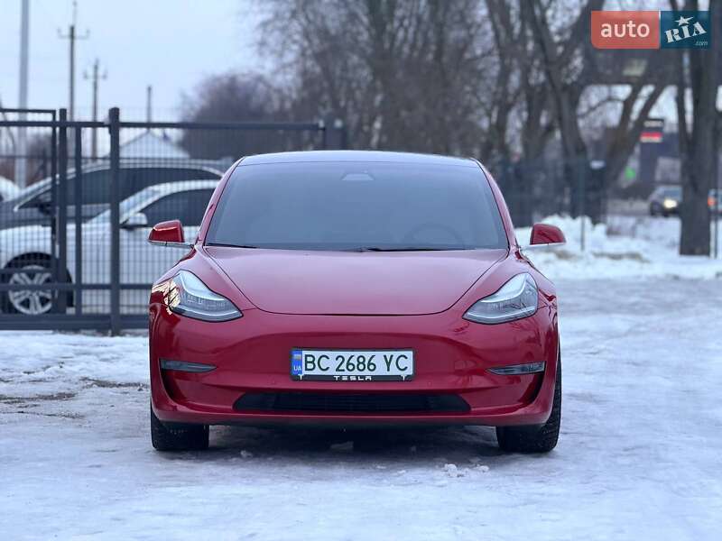 Седан Tesla Model 3 2020 в Львові фото 7 Седан Tesla Model 3 2020 в Львові