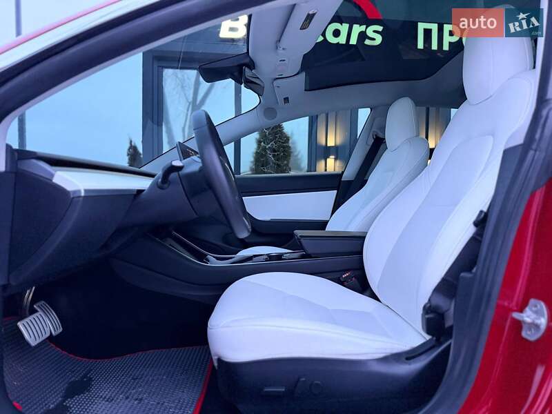 Седан Tesla Model 3 2020 в Львові фото 17 Седан Tesla Model 3 2020 в Львові