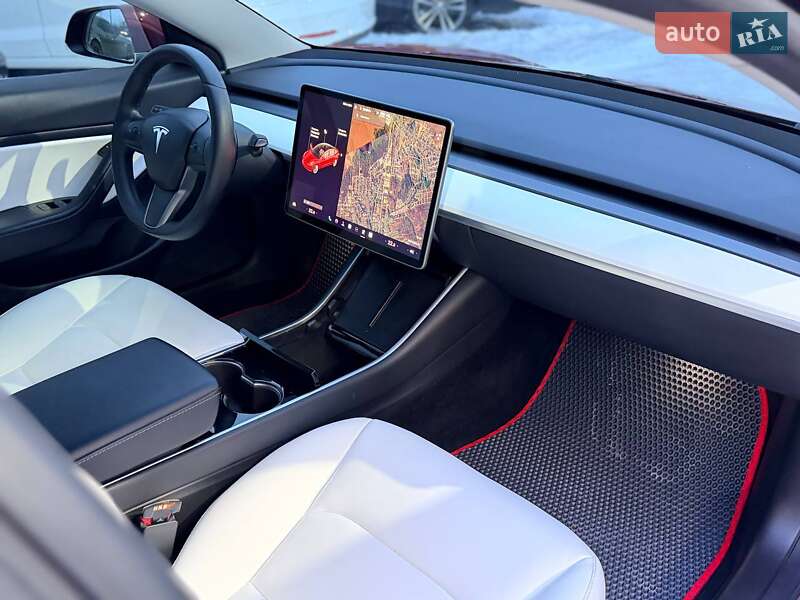 Седан Tesla Model 3 2020 в Львові фото 23 Седан Tesla Model 3 2020 в Львові