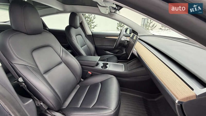 Седан Tesla Model 3 2021 в Луцке фото 49 Седан Tesla Model 3 2021 в Луцке
