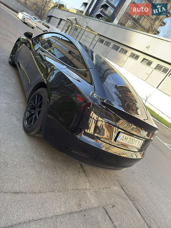 Седан Tesla Model 3 2019 в Києві фото 6 Седан Tesla Model 3 2019 в Києві
