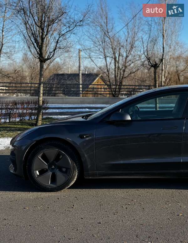 Седан Tesla Model 3 2022 в Дніпрі