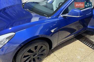 Седан Tesla Model 3 2019 в Днепре