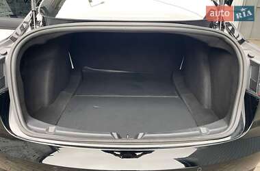 Седан Tesla Model 3 2020 в Харькове
