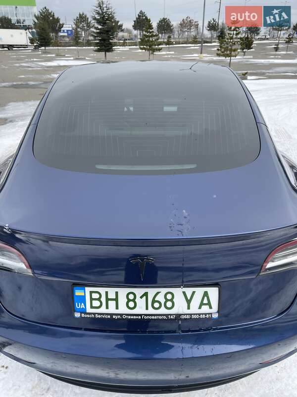 Седан Tesla Model 3 2019 в Одесі