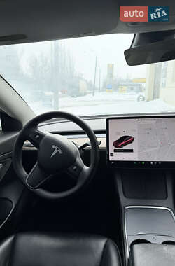 Седан Tesla Model 3 2021 в Днепре