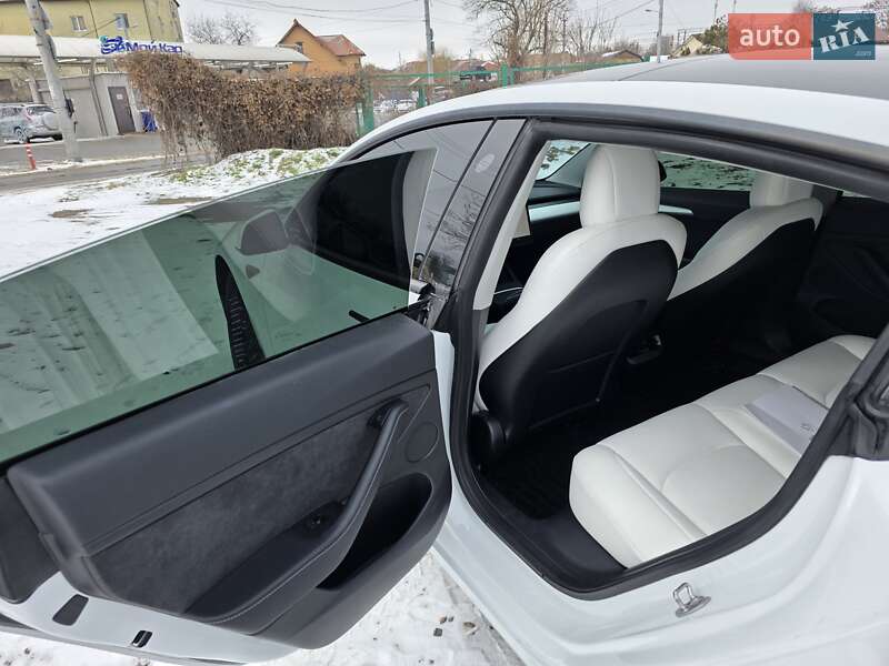 Седан Tesla Model 3 2022 в Одессе фото 18 Седан Tesla Model 3 2022 в Одессе