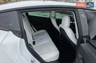 Седан Tesla Model 3 2022 в Одессе