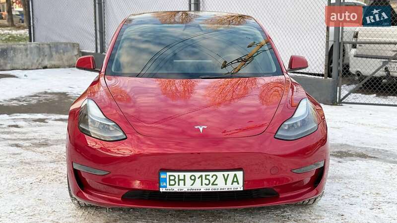 Седан Tesla Model 3 2022 в Одесі