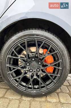 Седан Tesla Model 3 2022 в Львові