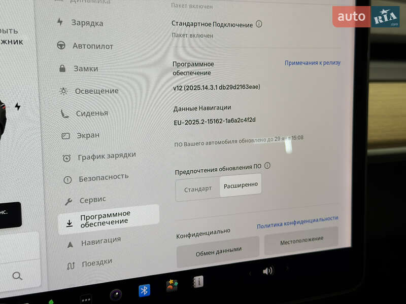 Седан Tesla Model 3 2019 в Володимирі