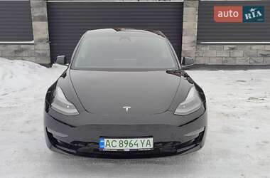 Седан Tesla Model 3 2021 в Колках