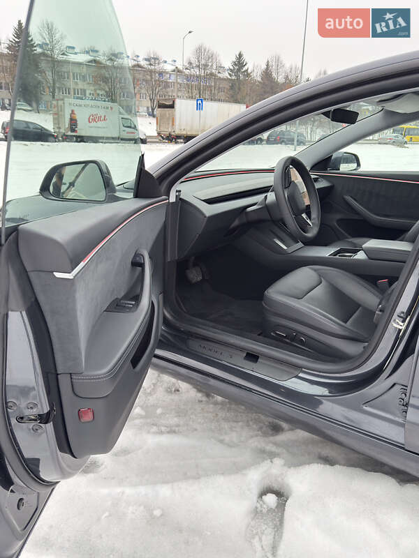 Седан Tesla Model 3 2024 в Львове фото 5 Седан Tesla Model 3 2024 в Львове