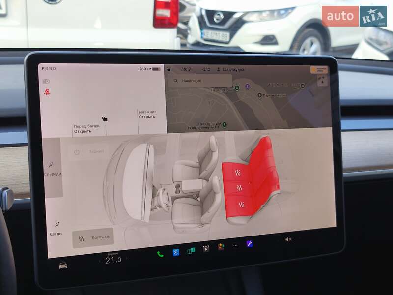 Седан Tesla Model 3 2021 в Днепре