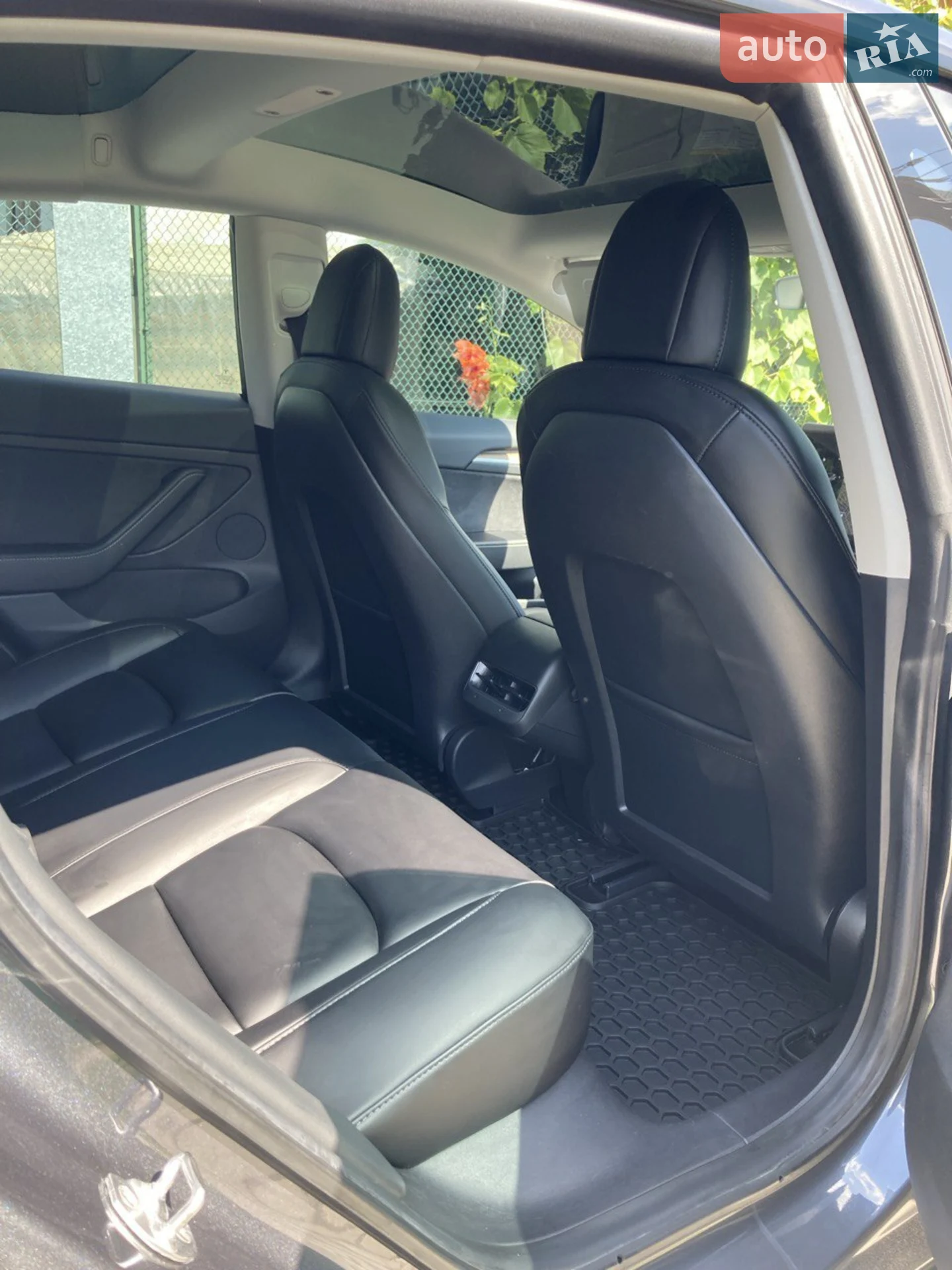 2021 Tesla Model 3 - мініатюра 18