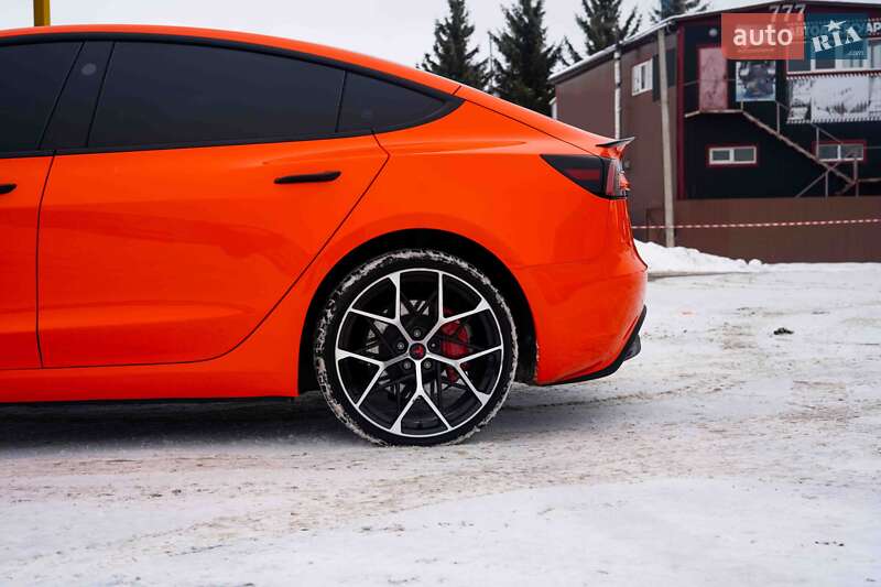 Седан Tesla Model 3 2024 в Хмельницком фото 59 Седан Tesla Model 3 2024 в Хмельницком