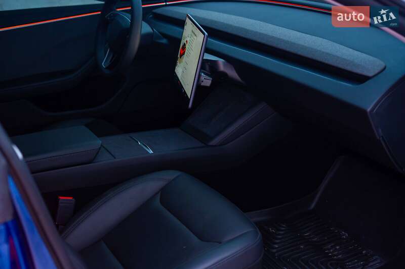 Седан Tesla Model 3 2024 в Хмельницком фото 98 Седан Tesla Model 3 2024 в Хмельницком