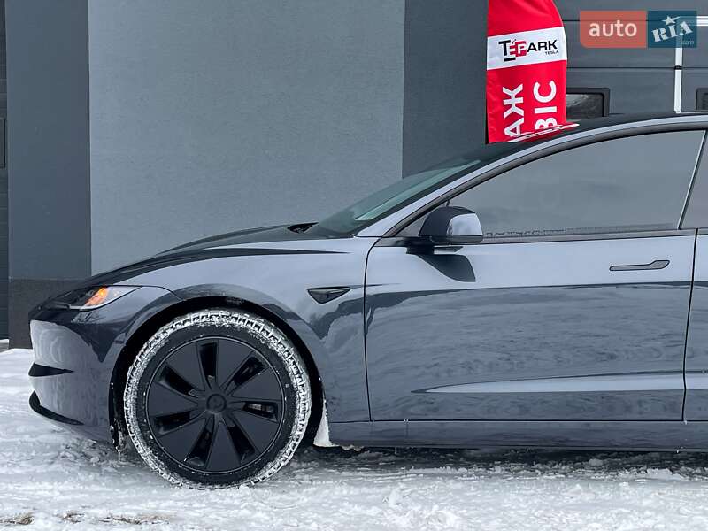 Седан Tesla Model 3 2025 в Киеве фото 4 Седан Tesla Model 3 2025 в Киеве