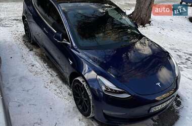 Седан Tesla Model 3 2019 в Одесі
