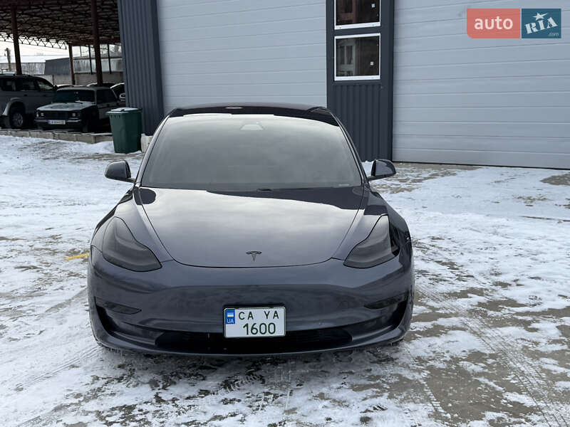 Седан Tesla Model 3 2018 в Золотоноші