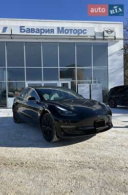 Седан Tesla Model 3 2020 в Харкові