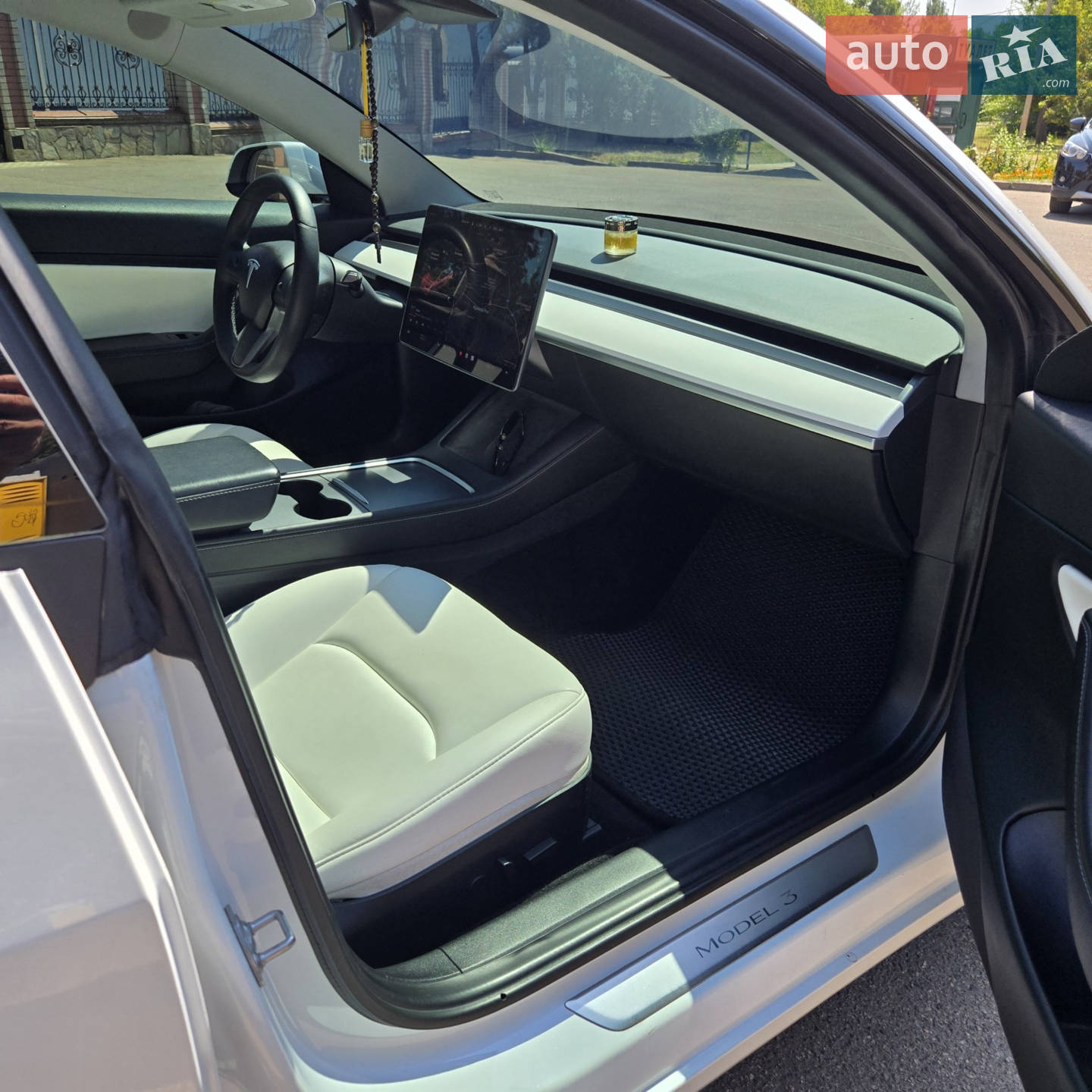 2020 Tesla Model 3 - мініатюра 14