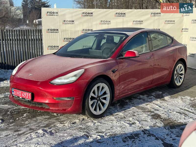 Tesla Model 3