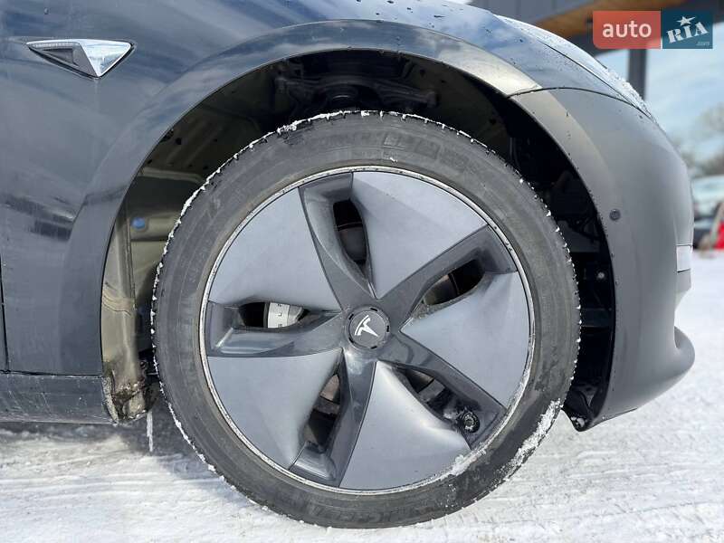 Седан Tesla Model 3 2019 в Луцке фото 6 Седан Tesla Model 3 2019 в Луцке