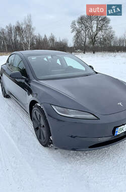 Седан Tesla Model 3 2024 в Костопілі