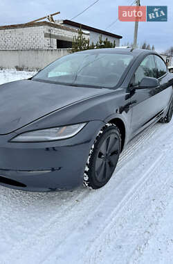 Седан Tesla Model 3 2024 в Костопілі