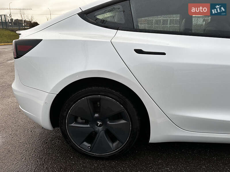 Седан Tesla Model 3 2022 в Ужгороде фото 18 Седан Tesla Model 3 2022 в Ужгороде