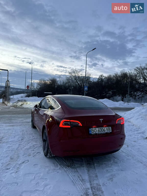Седан Tesla Model 3 2019 в Тернополе фото 14 Седан Tesla Model 3 2019 в Тернополе