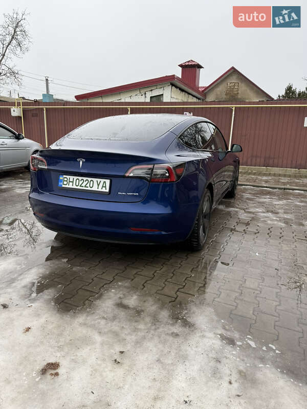 Седан Tesla Model 3 2023 в Одесі фото 4 Седан Tesla Model 3 2023 в Одесі