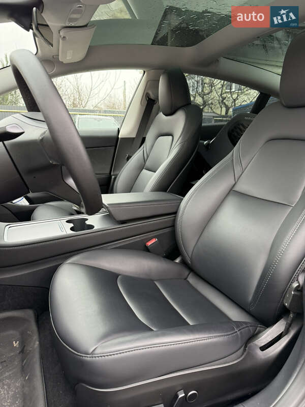 Седан Tesla Model 3 2023 в Одесі фото 10 Седан Tesla Model 3 2023 в Одесі