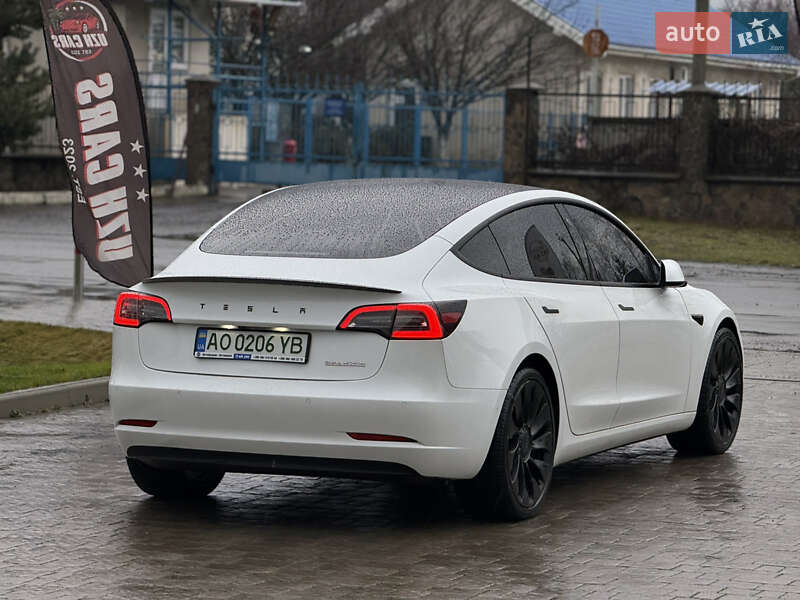Седан Tesla Model 3 2021 в Ужгороде фото 11 Седан Tesla Model 3 2021 в Ужгороде