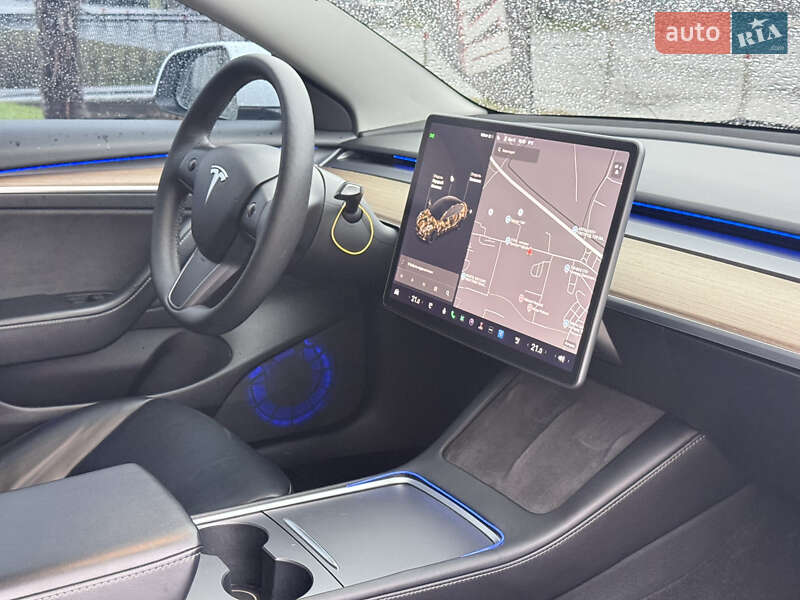 Седан Tesla Model 3 2021 в Ужгороде фото 17 Седан Tesla Model 3 2021 в Ужгороде