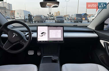 Седан Tesla Model 3 2019 в Виннице