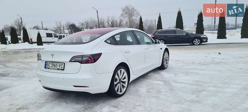 Седан Tesla Model 3 2017 в Нововолынске фото 17 Седан Tesla Model 3 2017 в Нововолынске