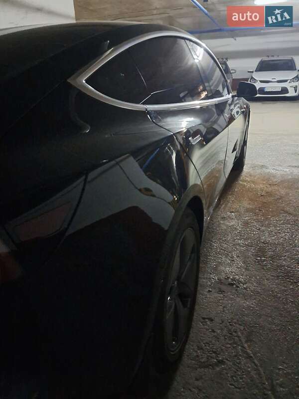 Седан Tesla Model 3 2019 в Одесі фото 7 Седан Tesla Model 3 2019 в Одесі