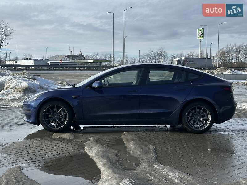 Седан Tesla Model 3 2022 в Львові фото 8 Седан Tesla Model 3 2022 в Львові