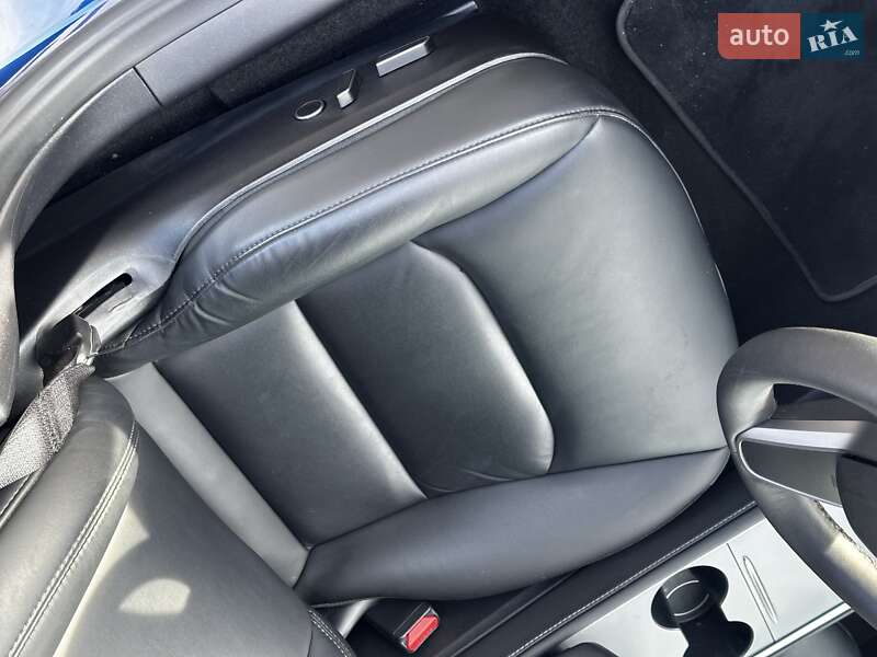 Седан Tesla Model 3 2022 в Львові фото 19 Седан Tesla Model 3 2022 в Львові