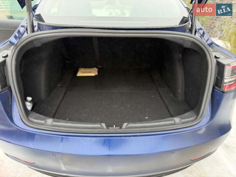 Седан Tesla Model 3 2022 в Киеве фото 11 Седан Tesla Model 3 2022 в Киеве