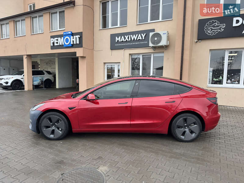 Седан Tesla Model 3 2022 в Луцьку фото 10 Седан Tesla Model 3 2022 в Луцьку