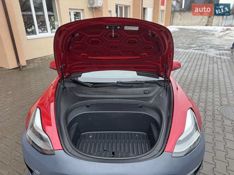 Седан Tesla Model 3 2022 в Луцьку фото 39 Седан Tesla Model 3 2022 в Луцьку