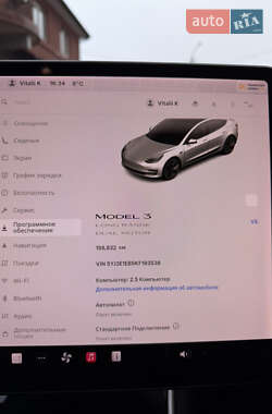 Седан Tesla Model 3 2019 в Ирпене