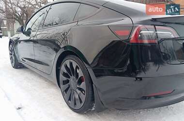 Седан Tesla Model 3 2023 в Днепре