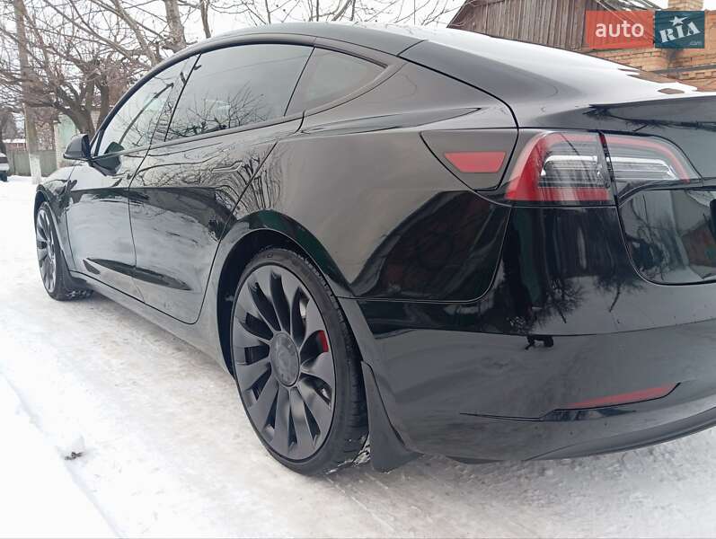 Седан Tesla Model 3 2023 в Дніпрі фото 10 Седан Tesla Model 3 2023 в Дніпрі