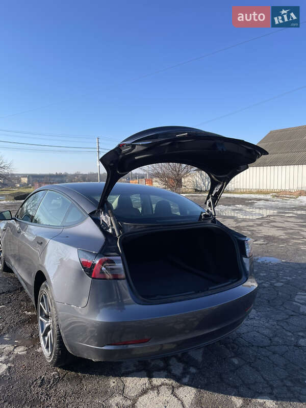 Седан Tesla Model 3 2023 в Благовещенском фото 19 Седан Tesla Model 3 2023 в Благовещенском